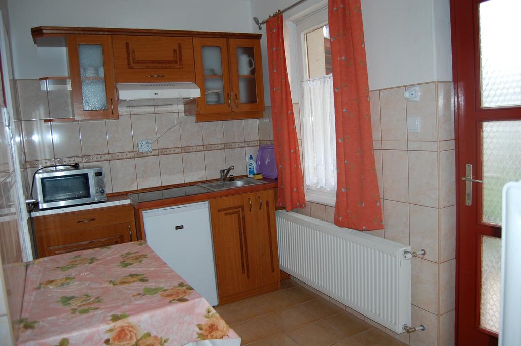 Zach Klara Utcai Apartman Visegrád Екстериор снимка