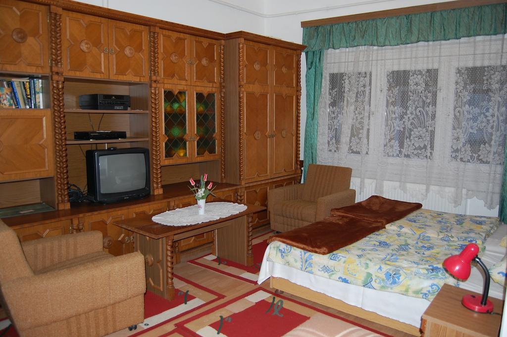 Zach Klara Utcai Apartman Visegrád Стая снимка